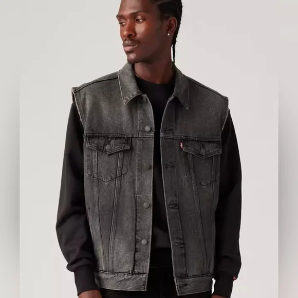 🖤🔹️Levi's® 🔹️men Black  Premium Relaxed Fit Trucker Vest - Picture 7 of 7